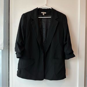 Black Cinced Sleeve Blazer